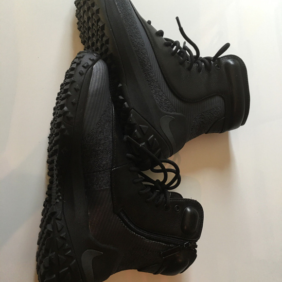 Nike 806978  Zoom KYNSI JCRD waterproof Boots - Picture 4 of 8